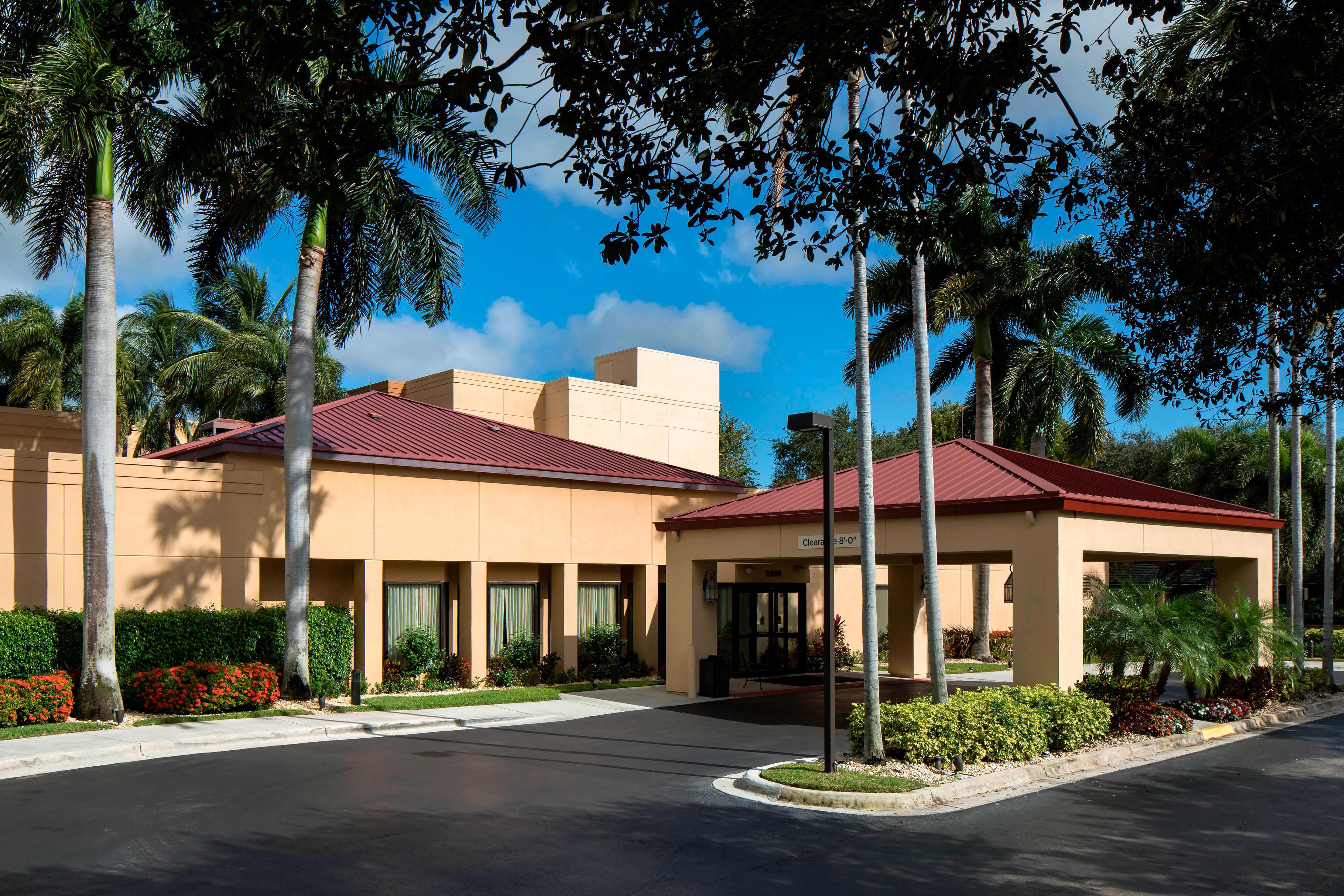 Отель Sonesta Select Boca Raton Town Center Экстерьер фото