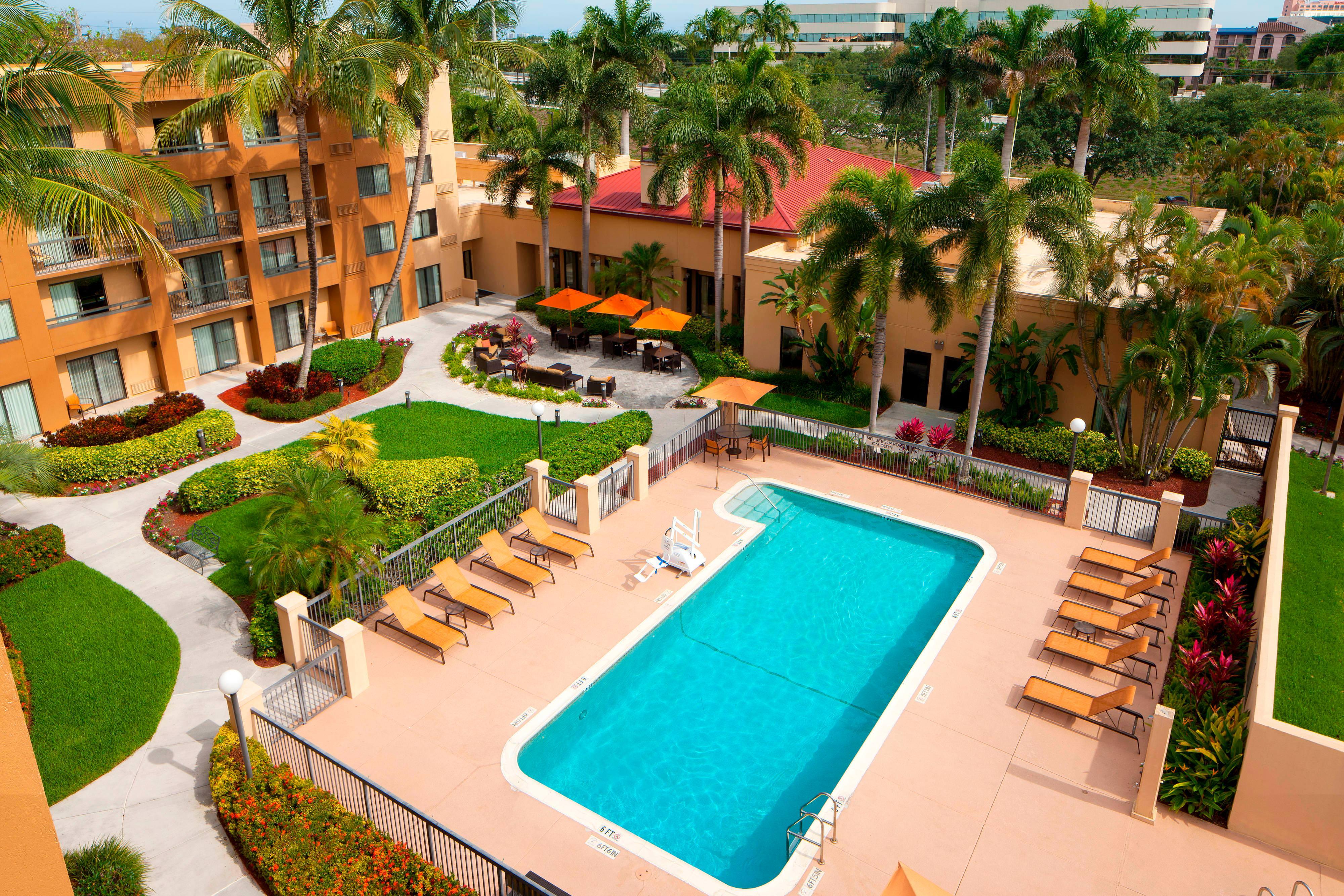 Отель Sonesta Select Boca Raton Town Center Экстерьер фото